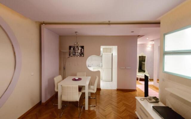 Hotel Crystal - Depandans