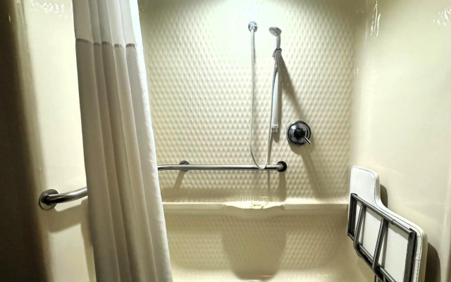 Travelodge by Wyndham Flowood