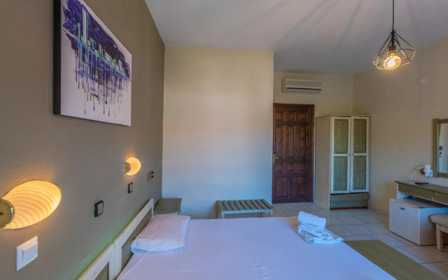 Filosxenia Natasa Hotel