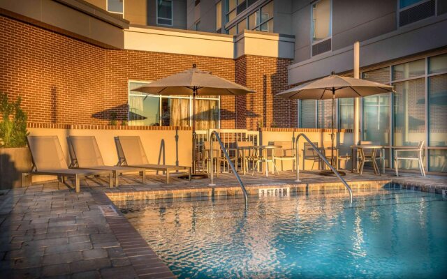 Hampton Inn & Suites Tallahassee Capitol - University