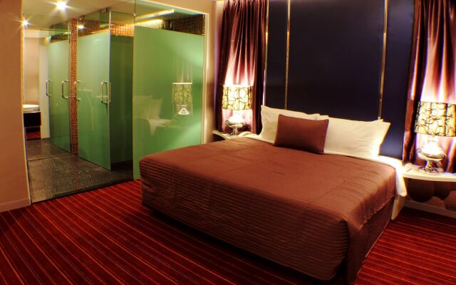 Maison Boutique Theme Hotel