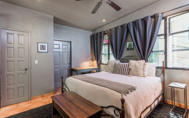 Panoramic Paradise 3BR Overlooking SMA