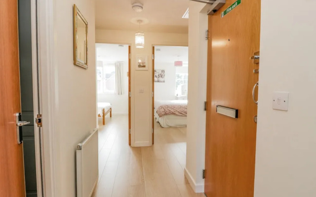 Tweed Apartment