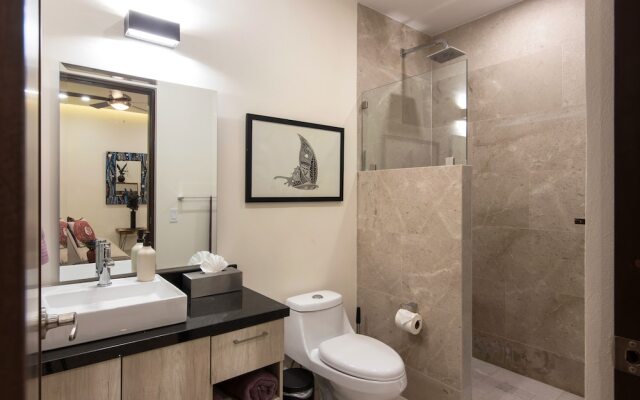 Nayri Life & Spa Studio