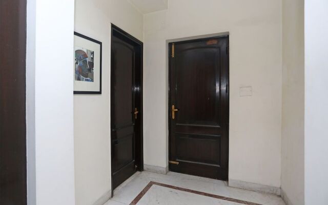 OYO 14999 Crossroads Woodbridge