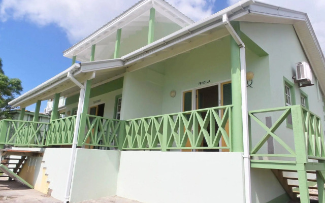 Capt. Harris Suites
