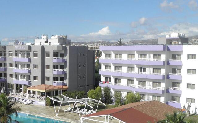 Valana Hotel Apartments