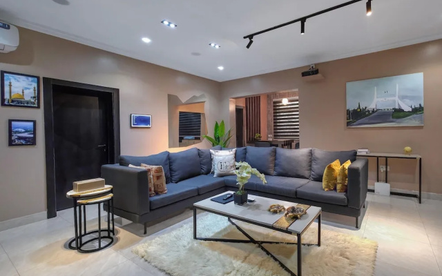 Mildy Lodge And Apartment