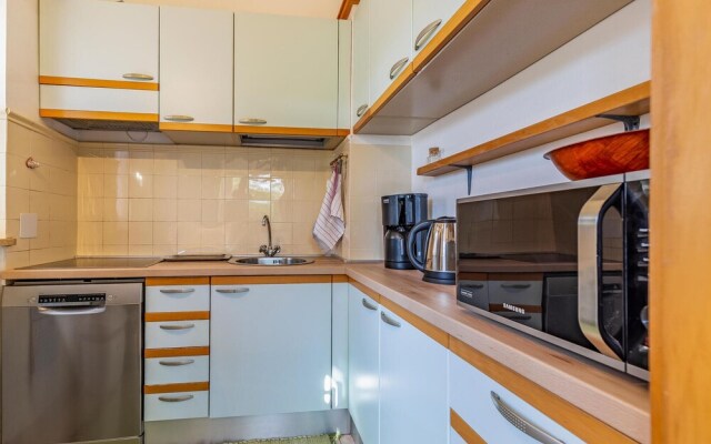 Amazing Home in Pomer With Wifi and 3 Bedrooms