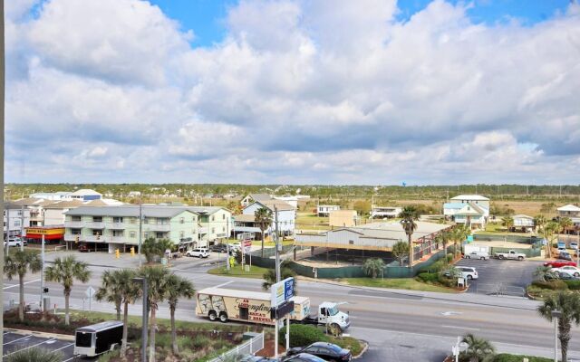Boardwalk 485 by Youngs Suncoast