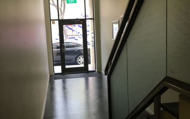 City Escape 2BD in Adelaides East End 1