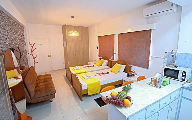 Pieris Apartments