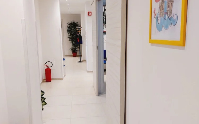 Un Passo Dal Porto