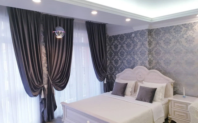 Апартаменты на Учительской 33