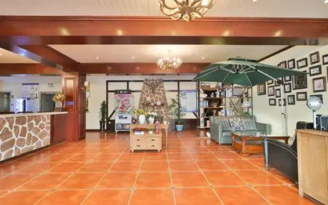 Coler Town Holiday Hotel (Siping Railway Station)