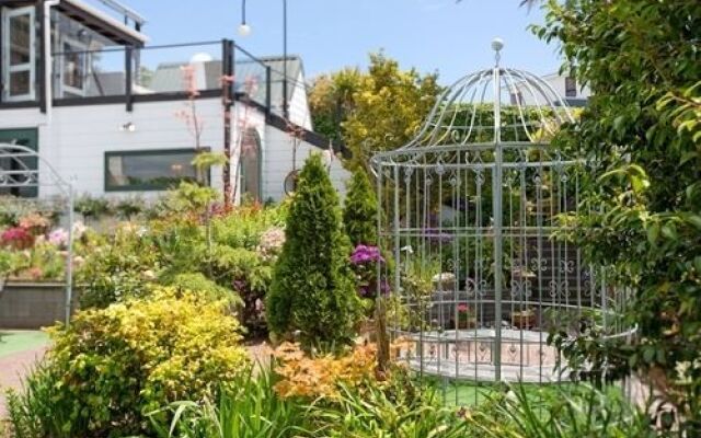 Tivoli Homestay