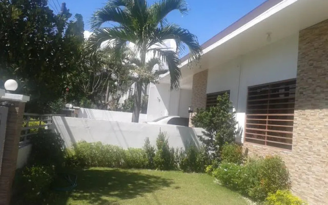 Casa Amiga Uno Holiday Home