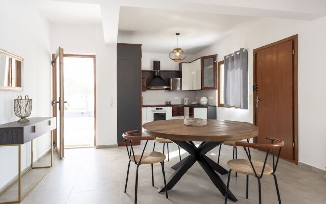 Theodora's Family Suite