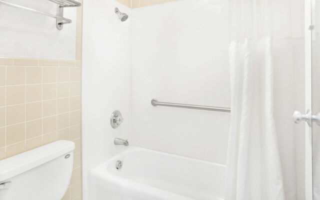 Howard Johnson Express Inn Staunton