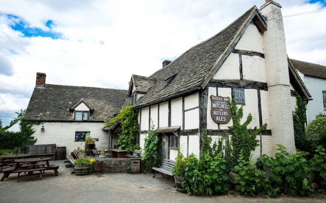 The Fleece Inn