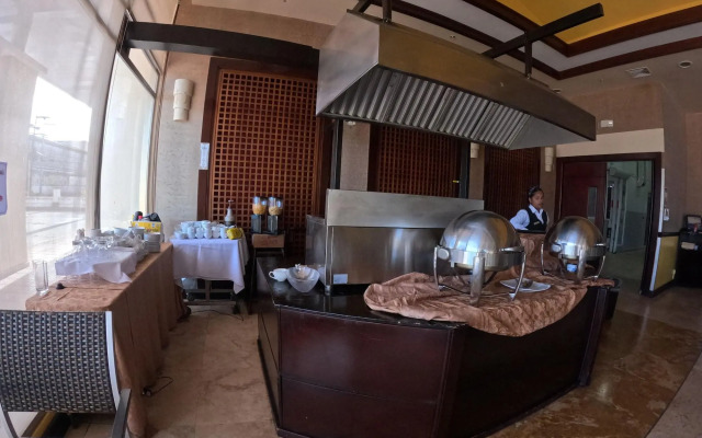 Radisson Colon 2,000 Hotel & Casino