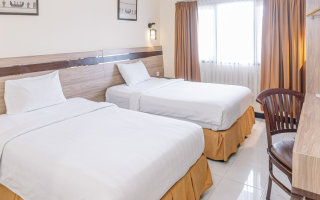 Puri Indah Hotel – Guest Rooms – Mataram