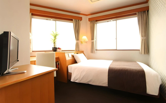 Hotel Livemax Naha Tomariko