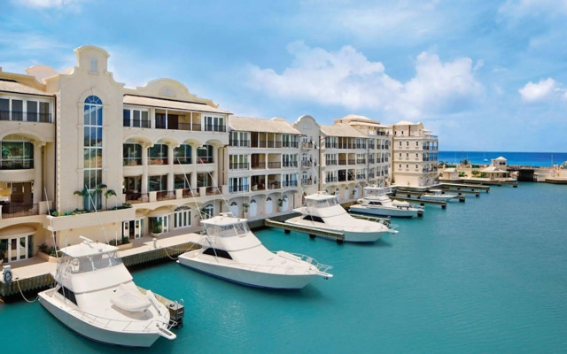 Port Ferdinand Marina & Luxury Residences