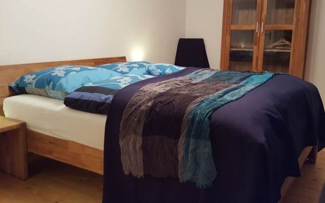 "laura" Comfortable Holiday Residence