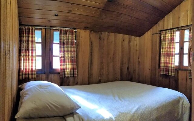 Rundle Chalets