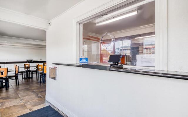 OYO Hotel Baton Rouge East I-12