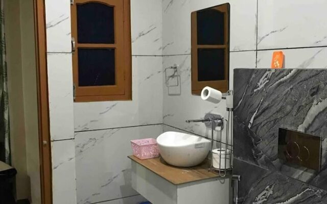 Cozy Solan Apartment With Stunning Views