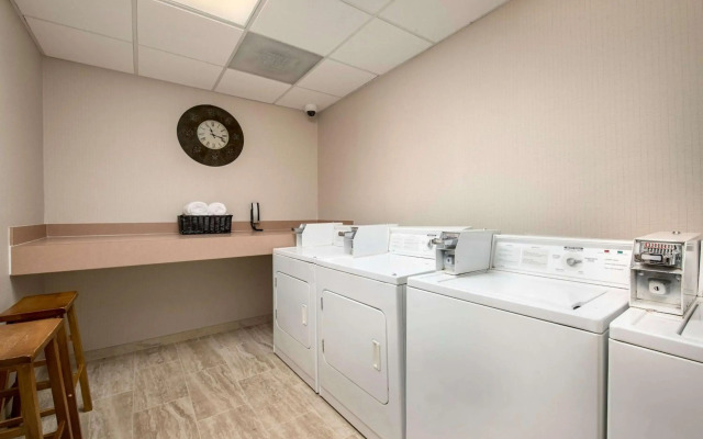 Homewood Suites by Hilton Austin-South/Airport