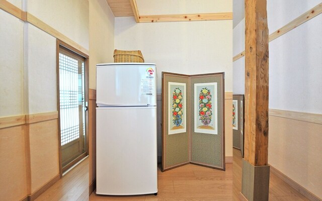 Jeonju Daraeheon Hanok Stay