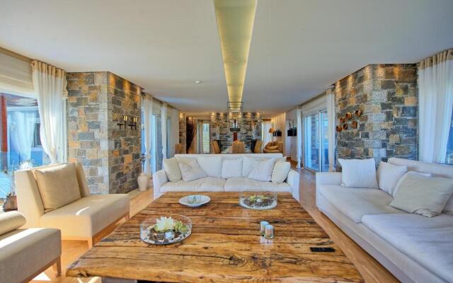 Villa Marina by MediterraneanVillas