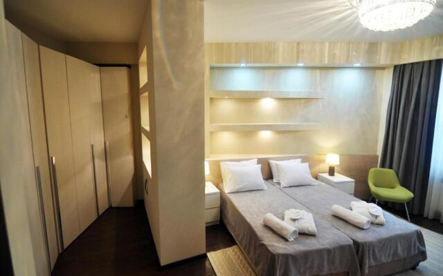 Apart Hotel #74