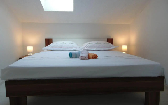 Apartment 3