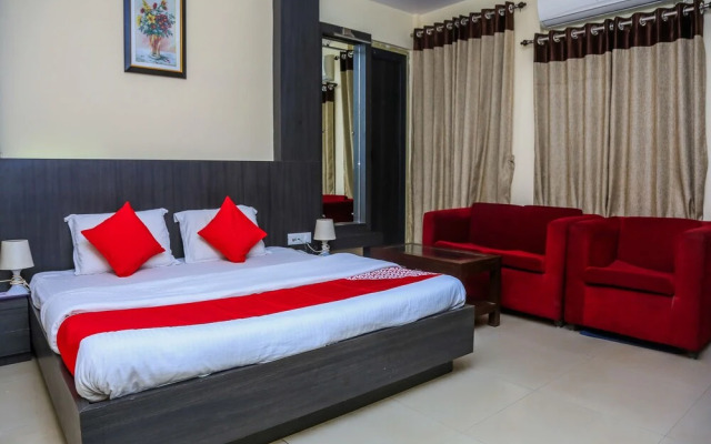 OYO 18812 Charulata The Boutiqueguest House