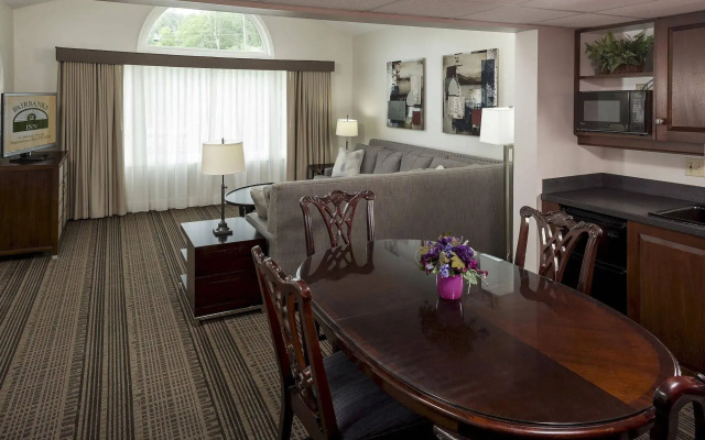 Fairbanks Inn