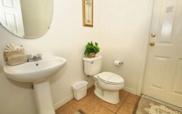 Windward Bay 4 bed / 3.5 bath home