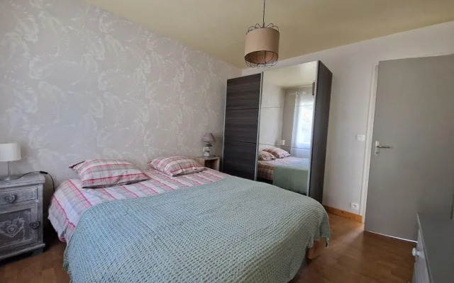 Nice Holiday Home With Beautiful Garden, Paimpol