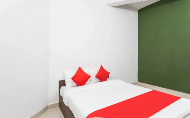 Convivial Paradise by OYO Rooms
