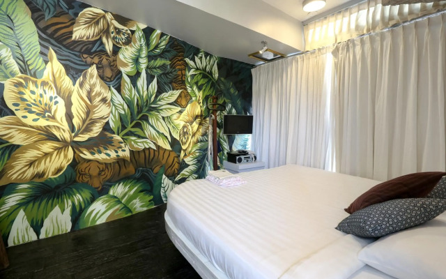 Mo Rooms