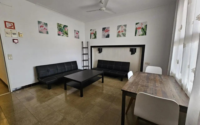 Wellamar Hotel & Apartments