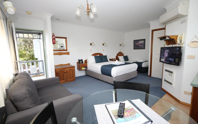 Swansea Cottages & Lodge Suites