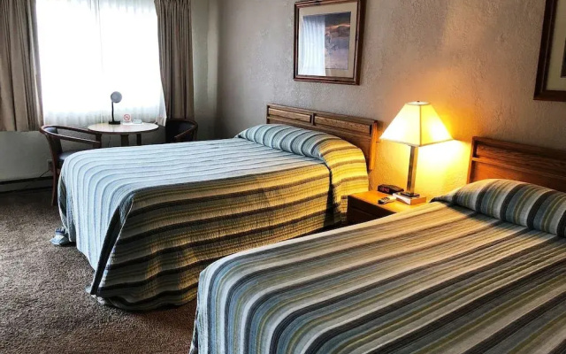 Bristlecone Motel