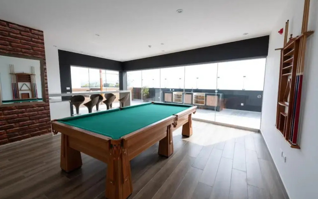 Classy 1 BR Barranco Apartment High Floor