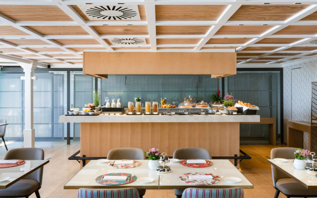 Eight Hotel Paraggi