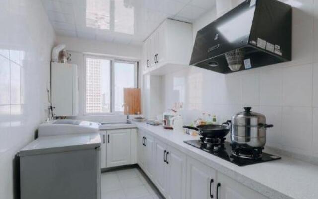 Xi’an Beilin·South Gate Subway Station· Locals Apartment 00172100