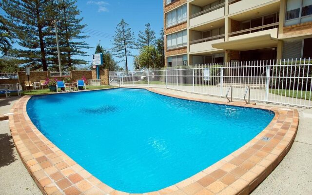 Oceania Apartments